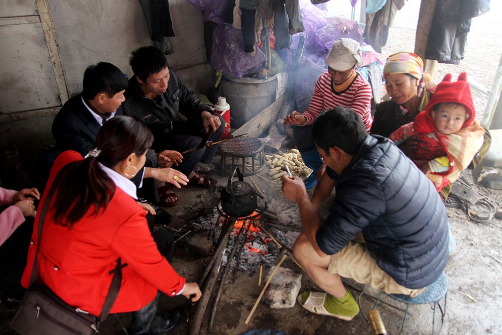 mai cu dong gieng cap vo chong kiem deu tien ty