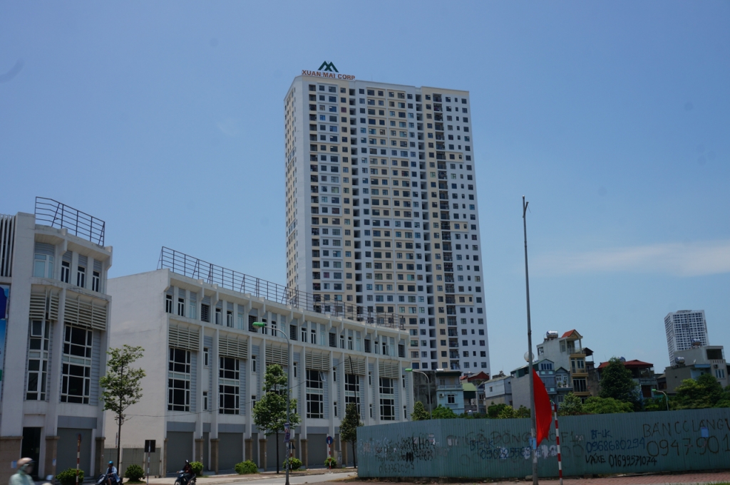 xuan mai riverside nuoc thai ho tieu tran vao be chua nuoc chung cu nhieu nguoi nhap vien