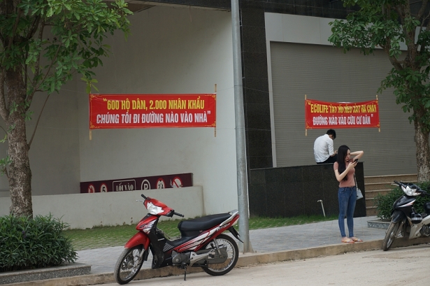 Ecolife Tây Hồ: Giao nhà hơn một năm vẫn chưa có đường đi lại cho cư dân ecolife tay ho giao nha hon mot nam van chua co duong di lai cho cu dan