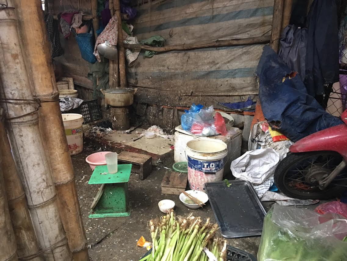 canh giet mo ga tai cho ba noi tro hay 1 lan nhin lai