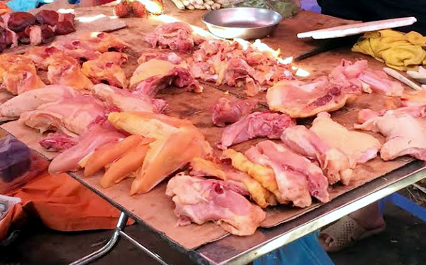 canh giet mo ga tai cho ba noi tro hay 1 lan nhin lai