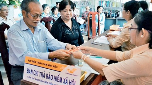 ve huu truoc nam 2018 luong huu se cao hon