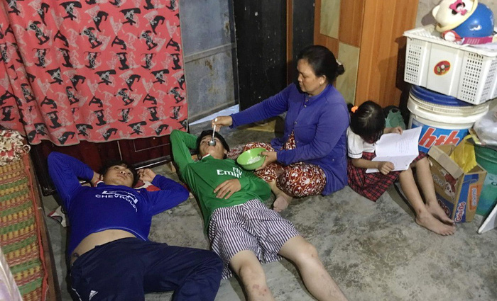 an tu cho nguoi khon cung