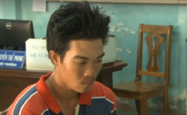 loi khai doi tuong cuong hiep co gai chan de duoi chan nui mo coi