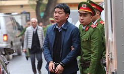 Luật sư liên tục đưa ra các đề nghị trong phiên xử ông Đinh La Thăng