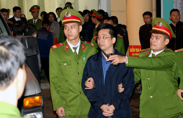 ong dinh la thang trinh xuan thanh duoc che o roi toa