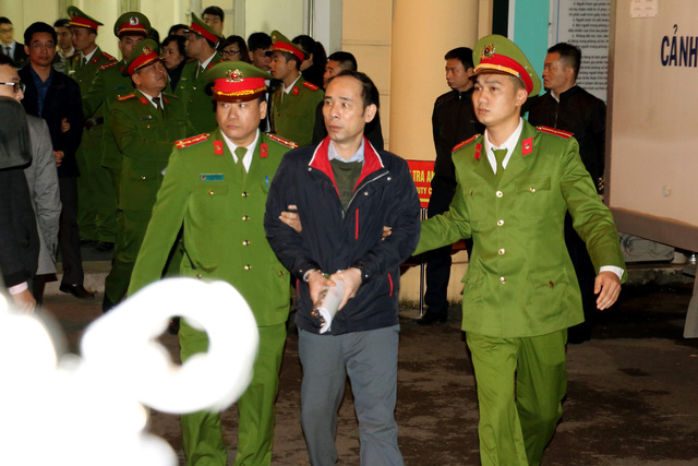 ong dinh la thang trinh xuan thanh duoc che o roi toa