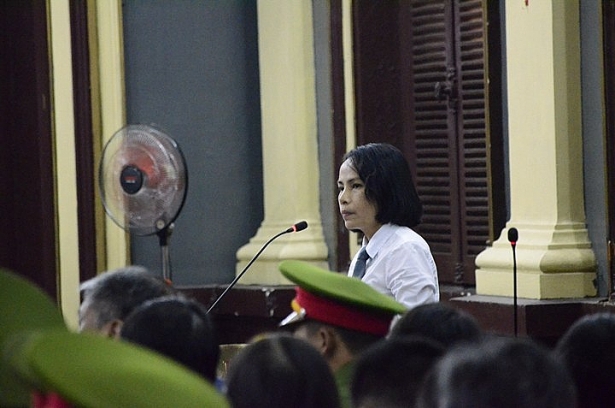 cap nhat phien toa xu pham cong danh tram be sang 111 sai pham trong qua trinh uy thac dau tu 903 ty dong qua quy loc viet
