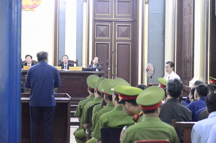 cap nhat phien toa xu pham cong danh tram be sang 111 sai pham trong qua trinh uy thac dau tu 903 ty dong qua quy loc viet