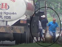 giua dem ngan nguoi chen chan o tan son nhat don viet kieu