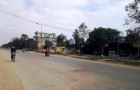 can bo huyen ga con gan 1300 nguoi den du
