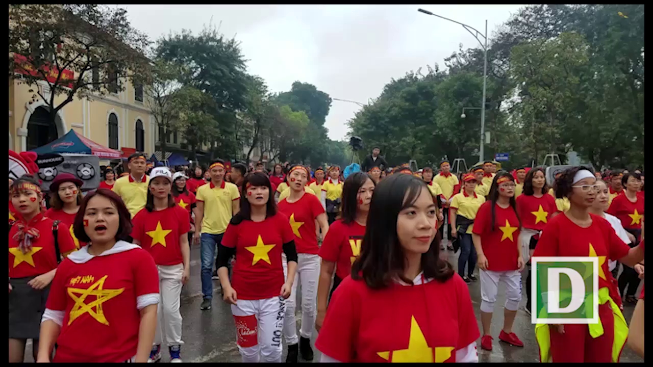 than tho voi ban thua phut cuoi trieu nguoi van ho vang viet nam vo dich
