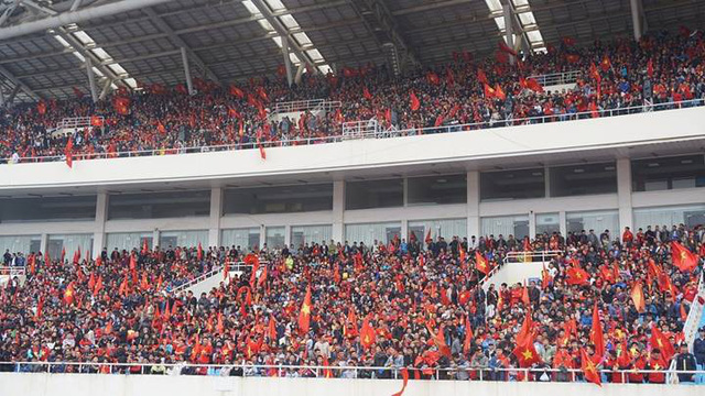 than tho voi ban thua phut cuoi trieu nguoi van ho vang viet nam vo dich