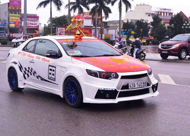 than tho voi ban thua phut cuoi trieu nguoi van ho vang viet nam vo dich