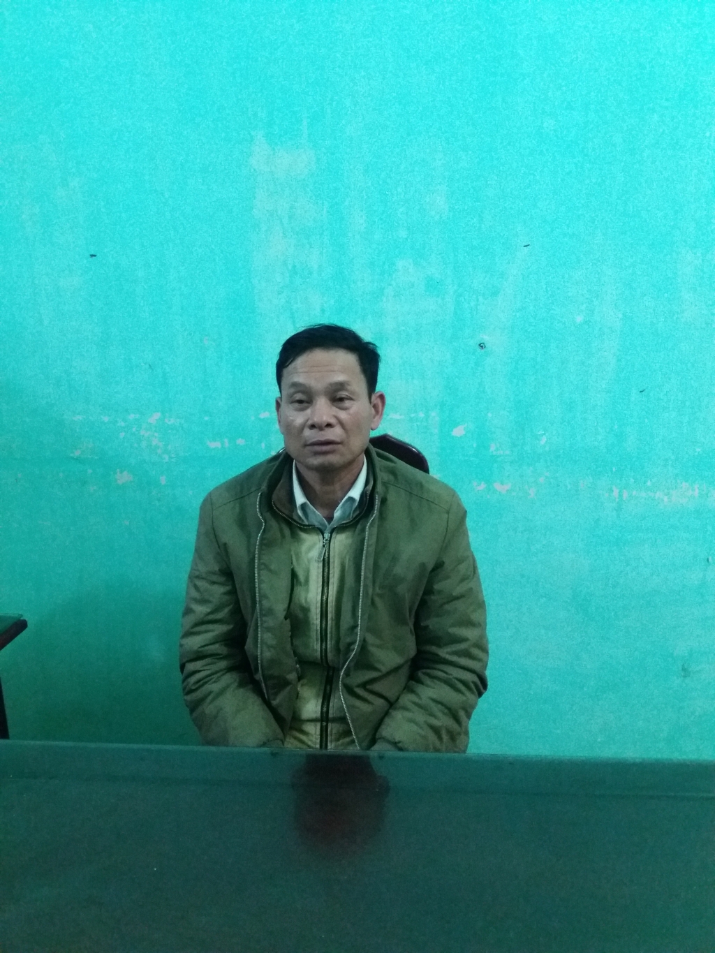 trau chet do thoi tiet lanh nguoi dan ong di buon ma tuy lay tien tra no