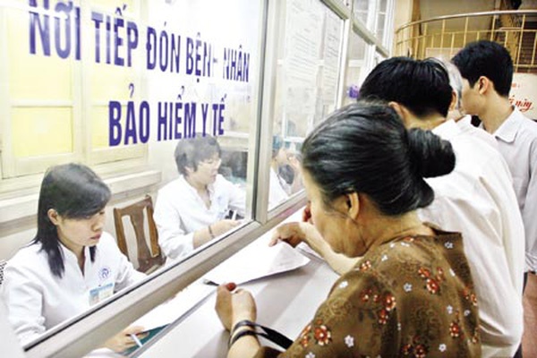 thoi han su dung cua giay chuyen tuyen kham chua benh bhyt