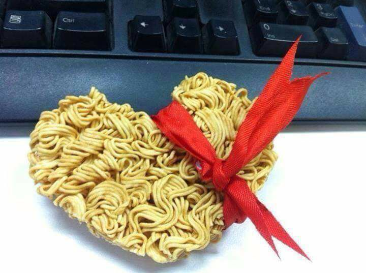 loat anh hai huoc duoc dan mang chia se hau valentine