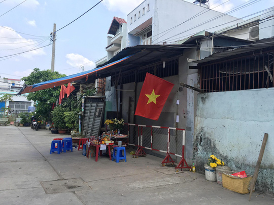 bat ngo bieu hien cua nghi pham truoc vu 5 nguoi bi sat hai o sai gon
