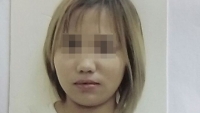 nu tiep vien massage khoa than phuc vu khach o sai gon