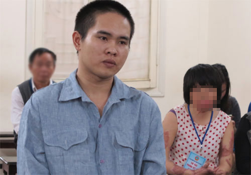 noi dau hoa khoi lang bi chong huy hoai nhan sac