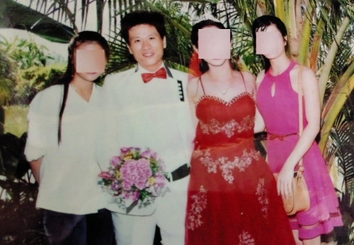 nghi bi duoi ve nuoc chang re trung quoc dung dao chem me vo
