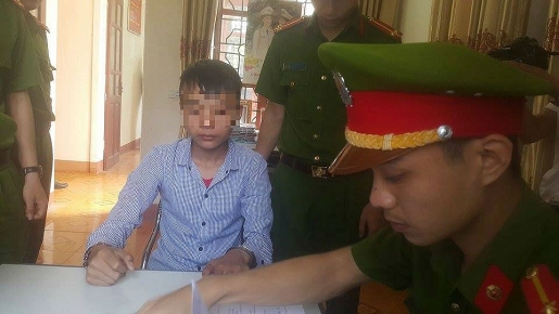 ha tinh bat tam giam thieu nien nghi hiep dam be gai 6 tuoi