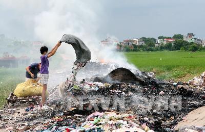 o nhiem lang nghe ha noi bai 1 noi lo chua co loi giai