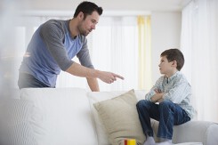 Đe dọa bằng hình ảnh khiến trẻ sợ hãi sẽ bị phạt 10 triệu đồng