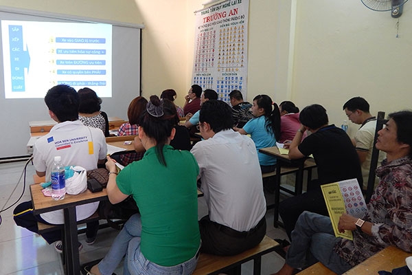 450 cau ly thuyet sat hach lai xe tu cau 161 170