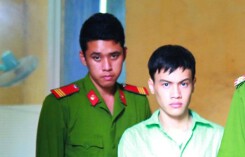 Đánh 'vợ' lòi ra tội... hiếp dâm trẻ em