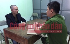 Đâm mẹ đẻ tử vong vì không xin được tiền