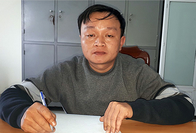 ga trai bop co cuop tien ba cu 81 tuoi