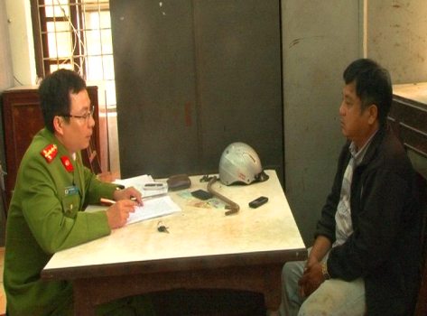 chu thau an trom tien de tra luong cho cong nhan