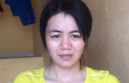 ep dong huong ky giay no nguoi dan ong han quoc lanh an tu