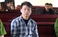 mot can bo cap tinh bi to co hanh vi doi bai voi nu phong vien