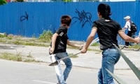 bi bat qua tang te vao noi nuoc dung mi cua doi thu