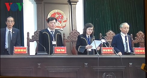 Cùng tội danh trong 2 vụ án, tổng hình phạt ông Đinh La Thăng ra sao? cung toi danh trong 2 vu an tong hinh phat ong dinh la thang ra sao
