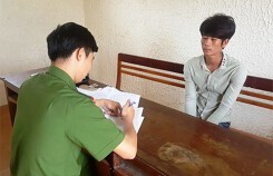 Lừa tình nữ sinh rồi tung clip sex lên mạng