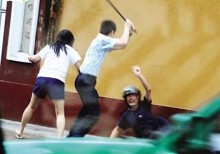 9X chở bạn gái dạo phố bị nhóm đi SH truy sát