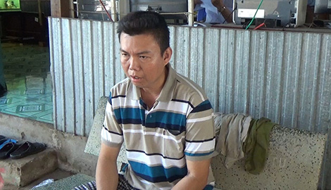 be gai 5 tuoi bi ban nhau cua bo dam o