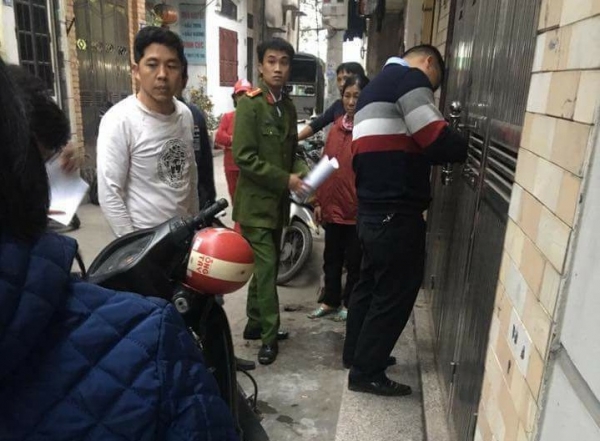 nguoi vo bi chong cu tat axit bong toan than con khong muon anh ay bi di tu