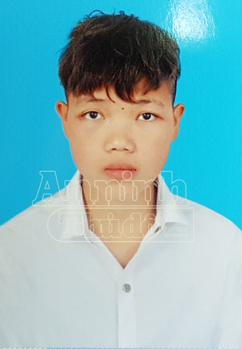 nu 9x gia bi csgt thu phuong tien chiem doat xe cua ban gai