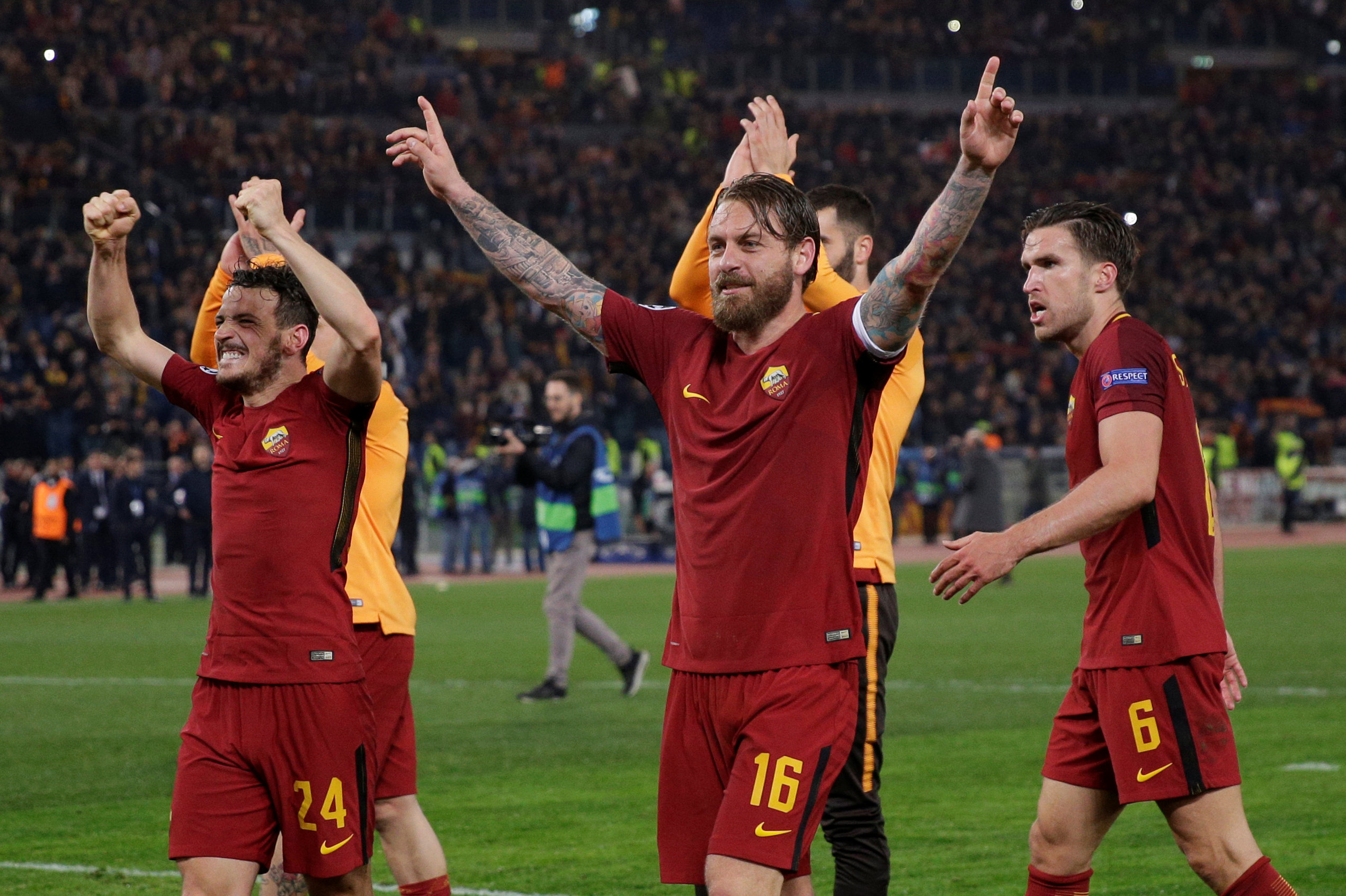 nguoc dong khong tuong roma loai barca khoi champions league