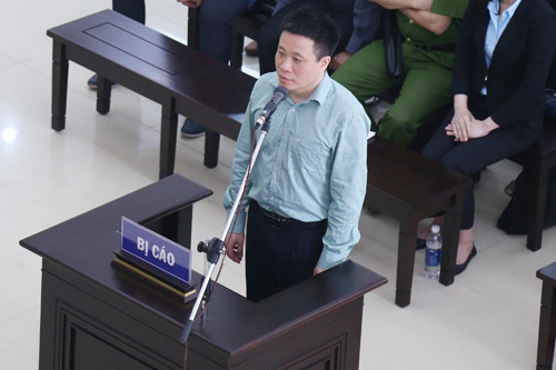 live xu phuc tham cuu chu tich oceanbank ha van tham sang 204 luat su de nghi trieu tap dieu tra vien c46