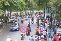 va cham giao thong o sai gon nam thanh nien bi dam guc tai cho