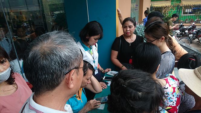 vua nop anh khach hang vua lo nha mang lam lo thong tin ca nhan