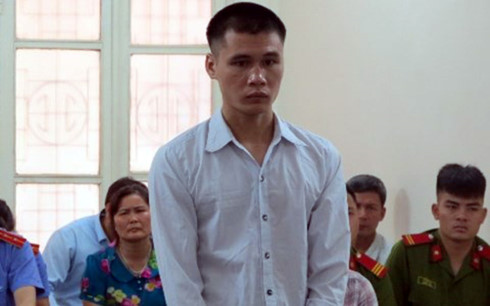 nu sinh vien bi nguoi yeu bat giu ep quan he nhieu lan