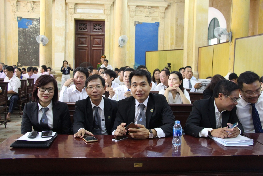 live xet xu ba hua thi phan sang 85 su vang mat cua ba phan co anh huong toi phien toa