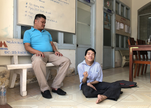 dua em tat nguyen thang kien nhung dau dau long lam