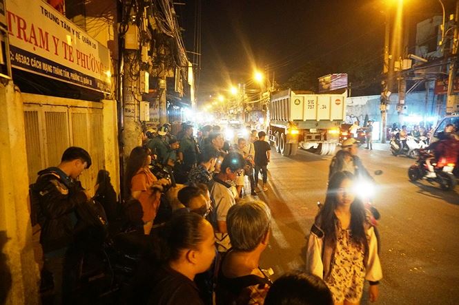 nhan chung bang hoang ke lai giay phut hiep si bi dam chet o sai gon